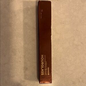 Hourglass Vanish Concealer in Rich Brown Packaging